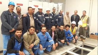 استاف اريبيا احتفلت بآخر يوم عمل بموقع 